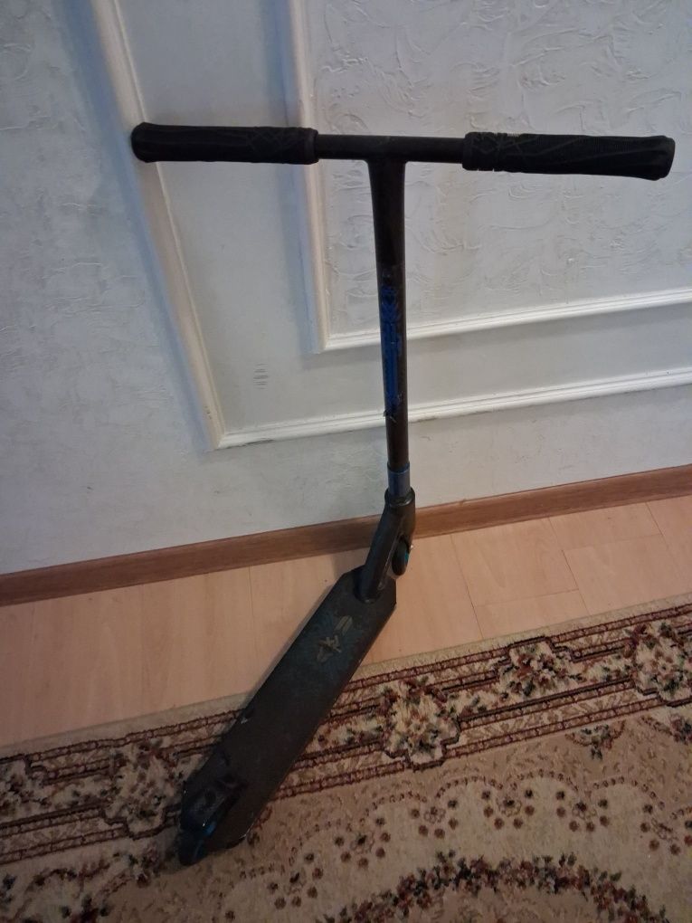 Продаётся самокат