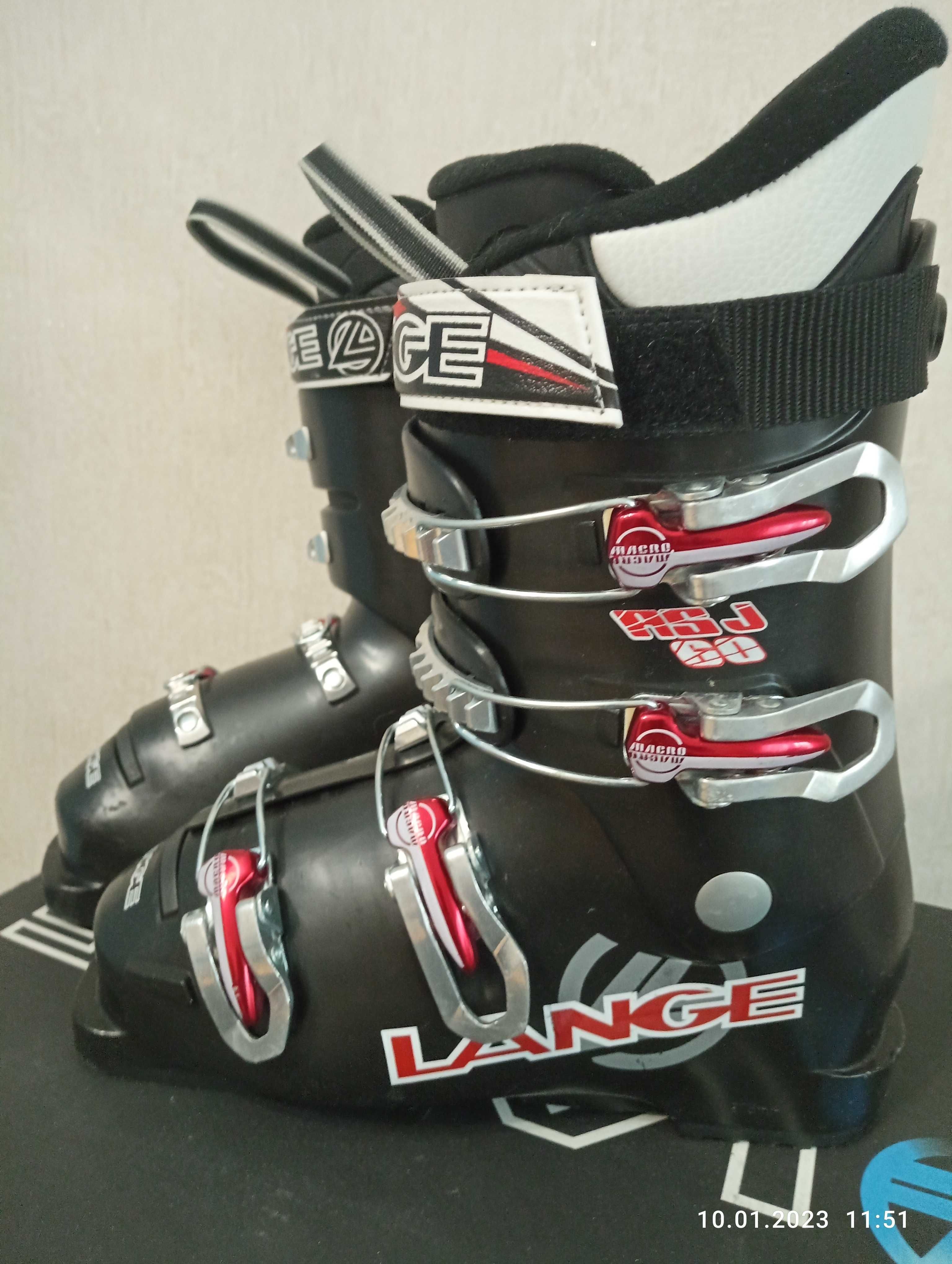 Горнолыжные ботинки LANGE 23.5см