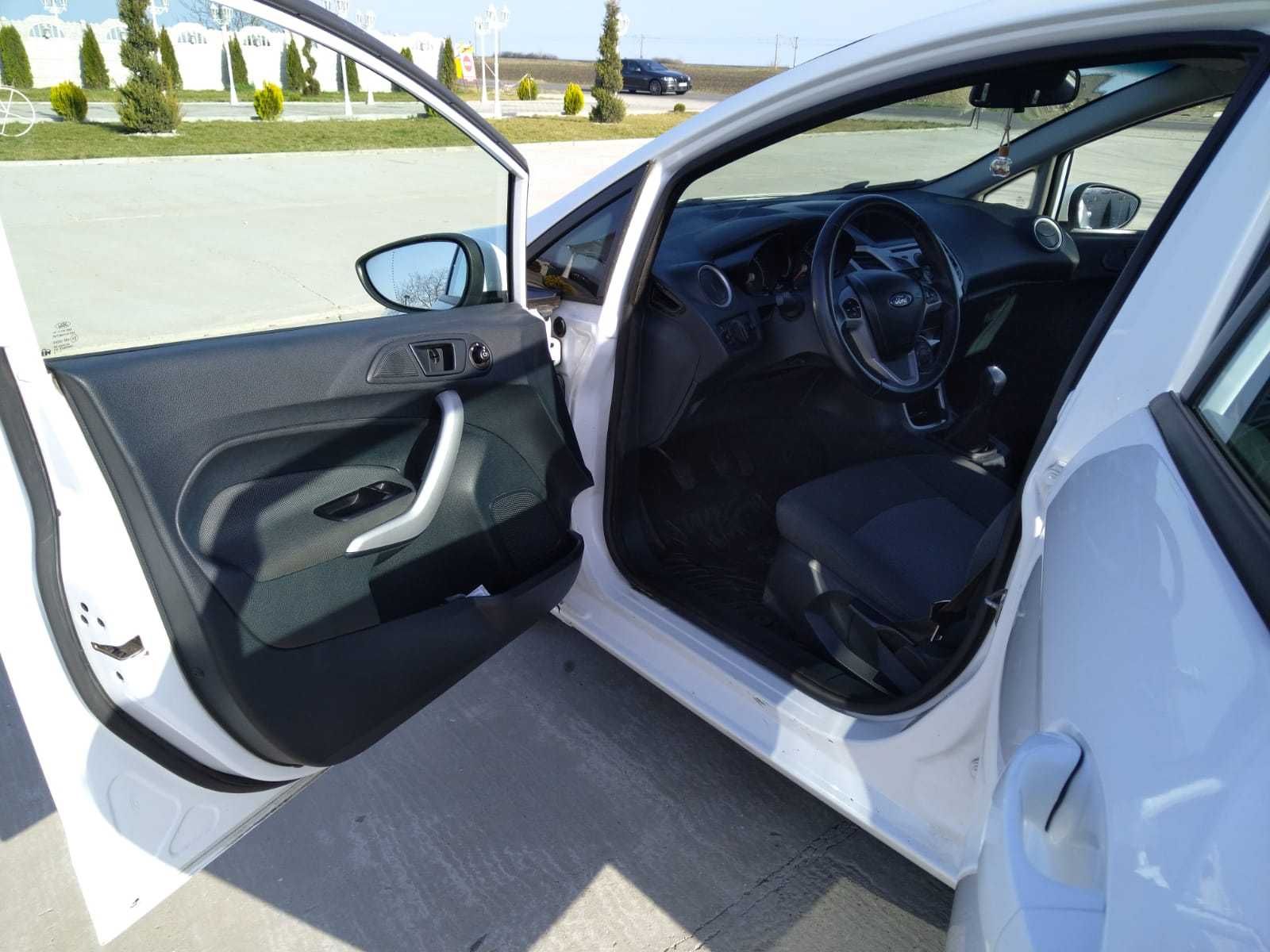 Vand Ford Fiesta
