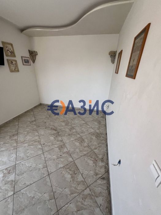 Продава се Двустаен апартамент в к.к. Слънчев бряг - 69 кв.м за 1290 €/кв.м - Снимка #8