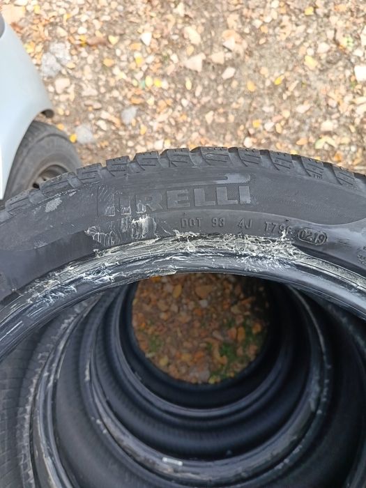 Автомобилни гуми 245/45/18