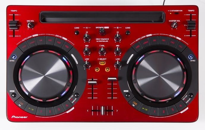 Pioneer DDJ-WeGO3 — портативный контроллер для диджеев