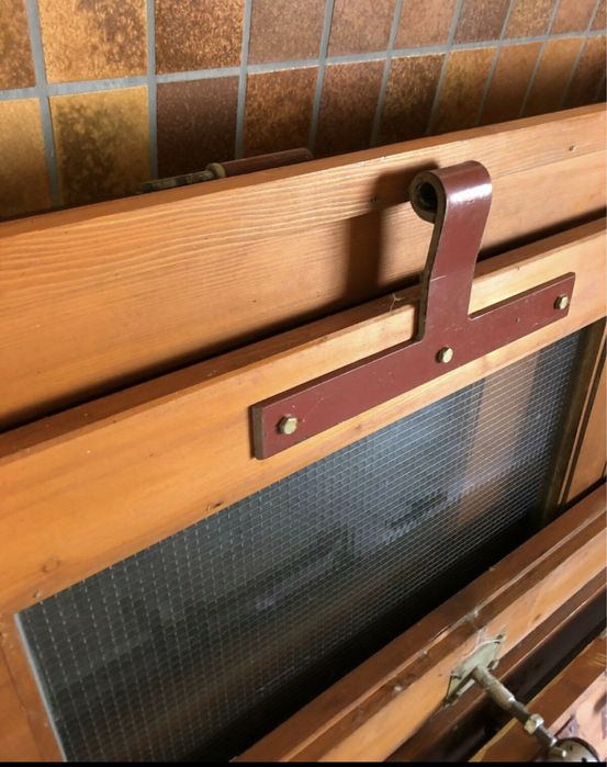 Usa poarta sectionala armonica industriala lemn H 340 x L 350