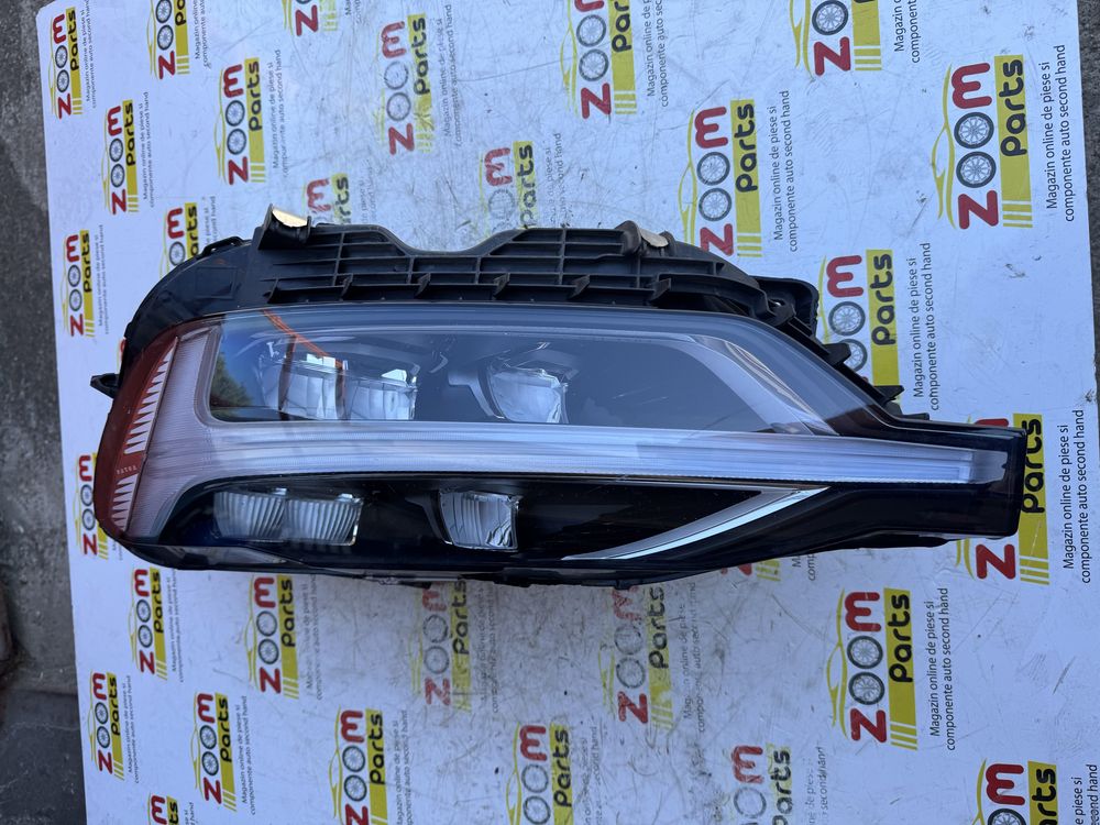 Far stanga Full LED cod 31656616 Volvo XC60 R-Design 2018-2023