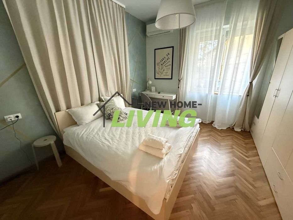 Продава се Тристаен апартамент в Пловдив, Център - 76 кв.м за 3419 €/кв.м - Снимка #4