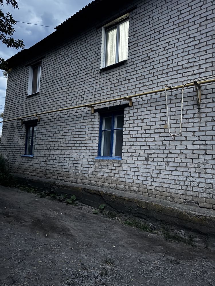 Продается 2-х комн.кв с времянкой