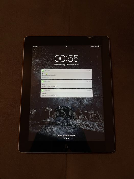 iPad generatia a 4-a