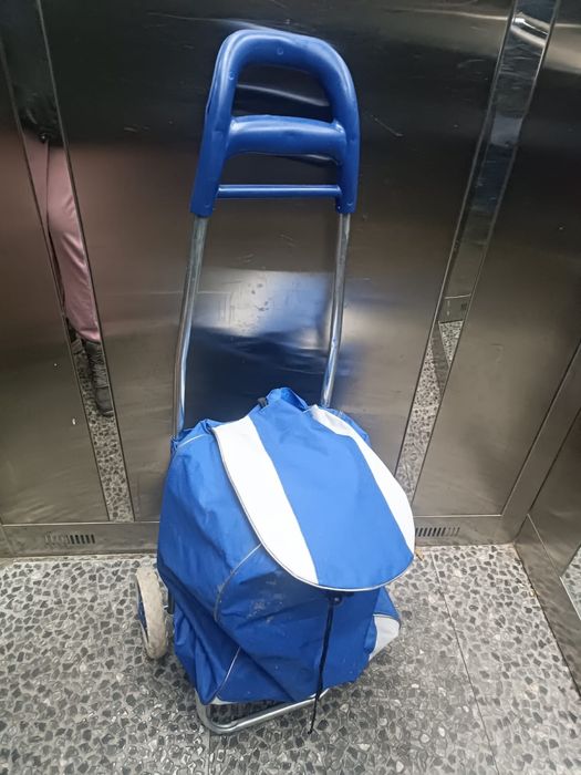 Тележка тачка с сумкой