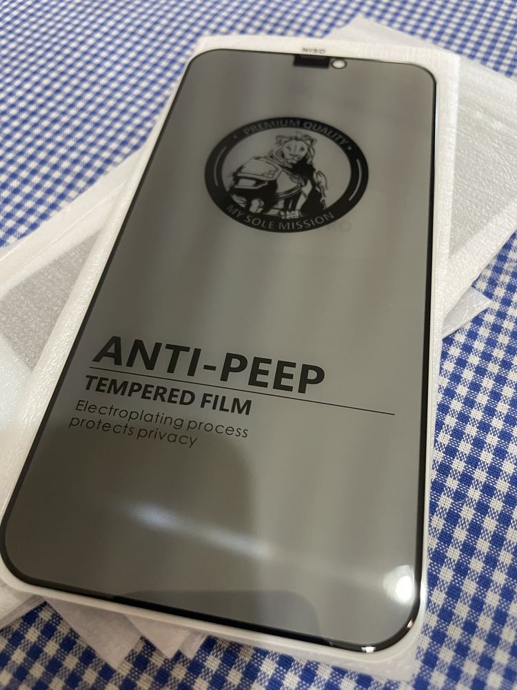 Протектор  ANTI-PEEP за IPhone 12 Pro