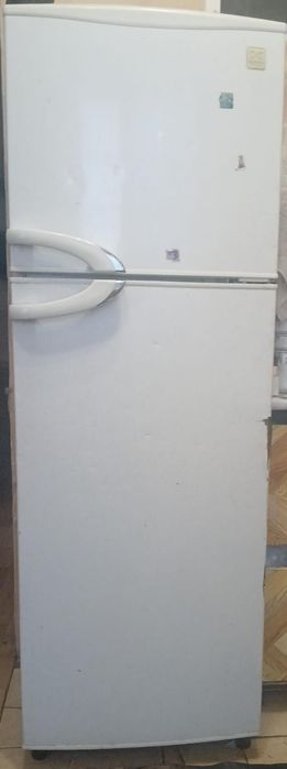 Отдам бесплатно холодильник