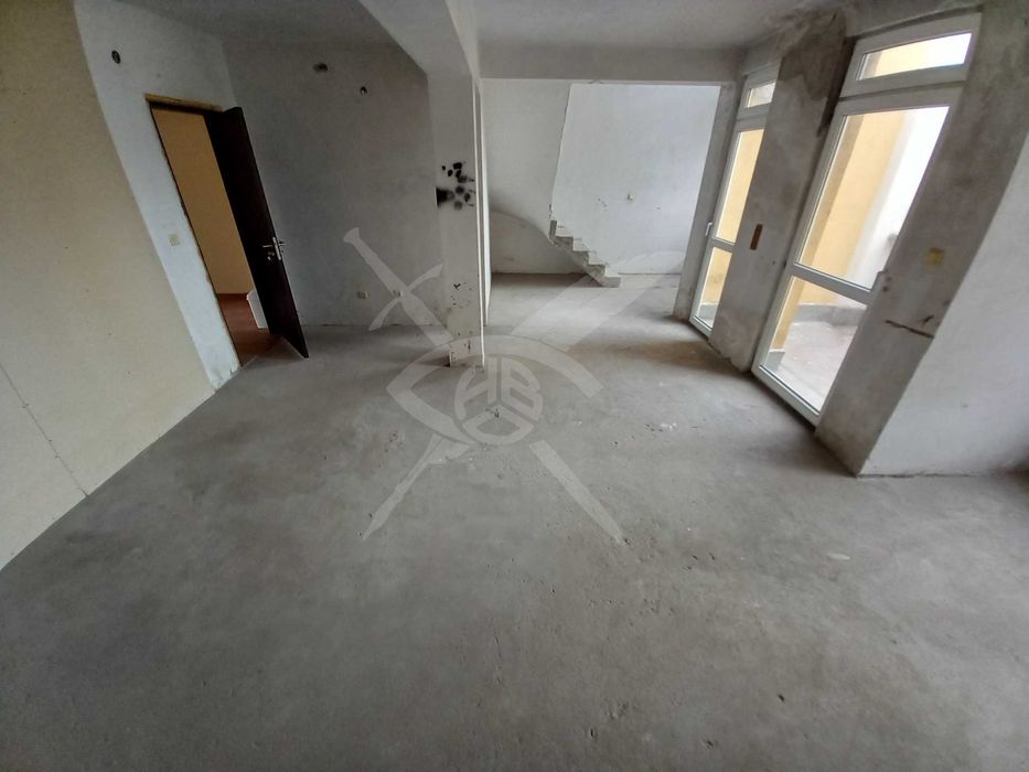 Продава се Многостаен апартамент в София, Оборище - 250 кв.м за 1424 €/кв.м - Снимка #9