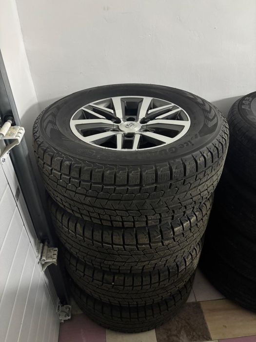 Шины с дисками Yokohama Ice Guard 075