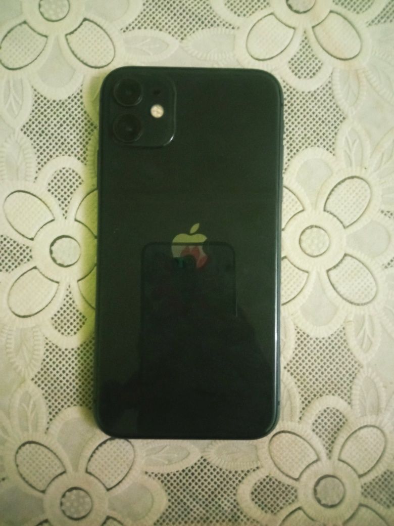 iPhone 11 64gb..
