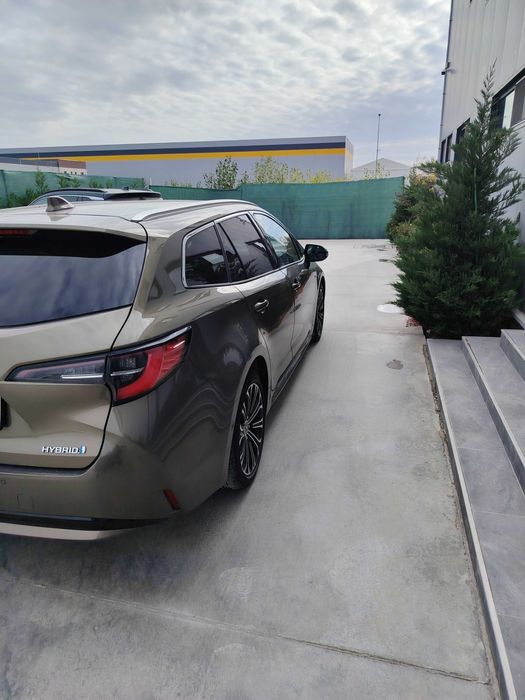 Vand Toyota Corolla Hibrid 1.8