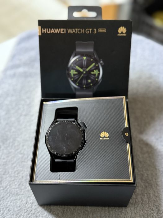 Смарт часовник Huawei watch G3