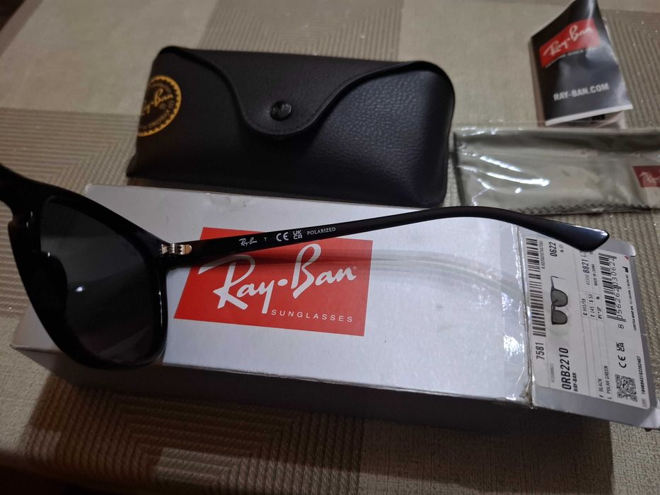 Слънчеви очила RB 2210