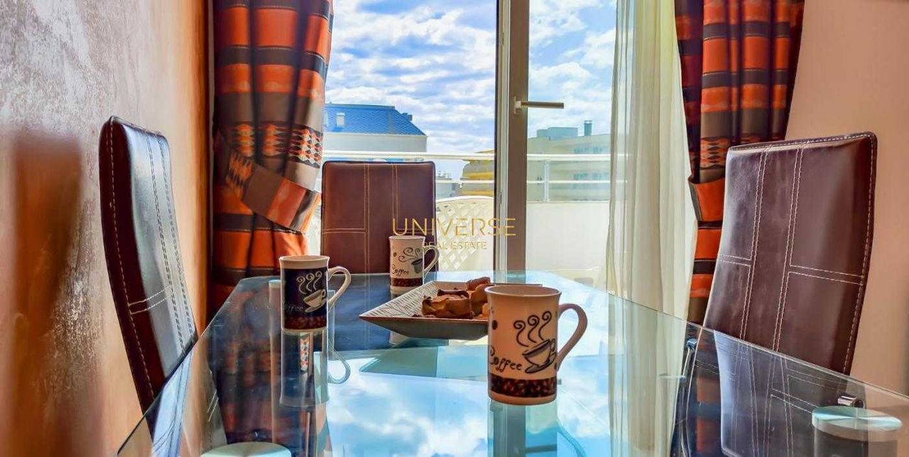 Продава се Двустаен апартамент в к.к. Слънчев бряг - 65 кв.м за 1047 €/кв.м - Снимка #5