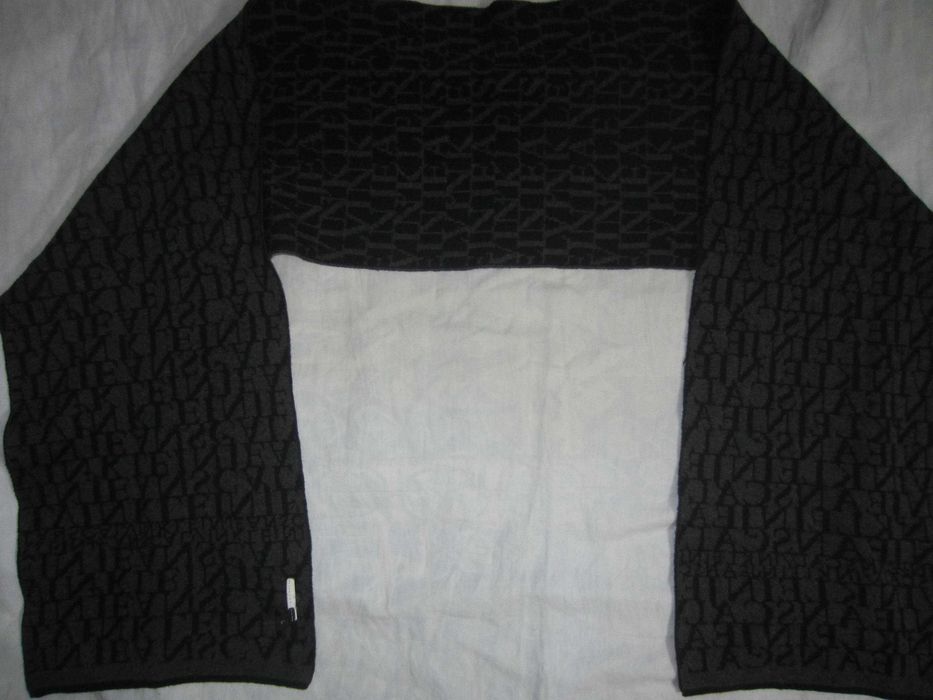 Fular Calvin Klein Jeans , masura L, stare f. buna