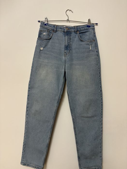 Blugi Bershka-Noi fără etichetă