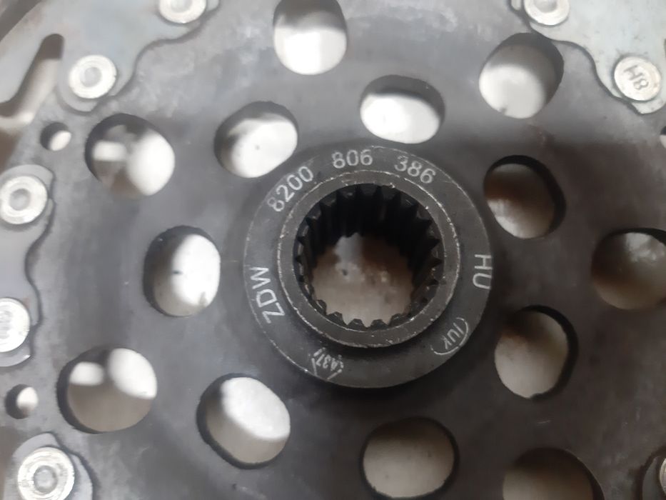 Kit ambreiaj renault megane 3 scenic 3 laguna 3  1.5dci