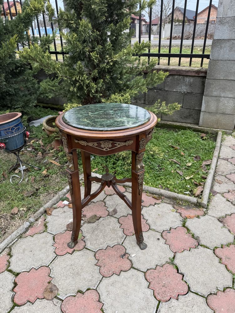 Masuta empire din lemn cu ornamente bronz si blat marmura