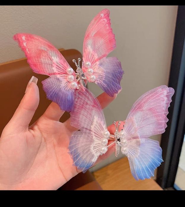 Заколка бабочка.