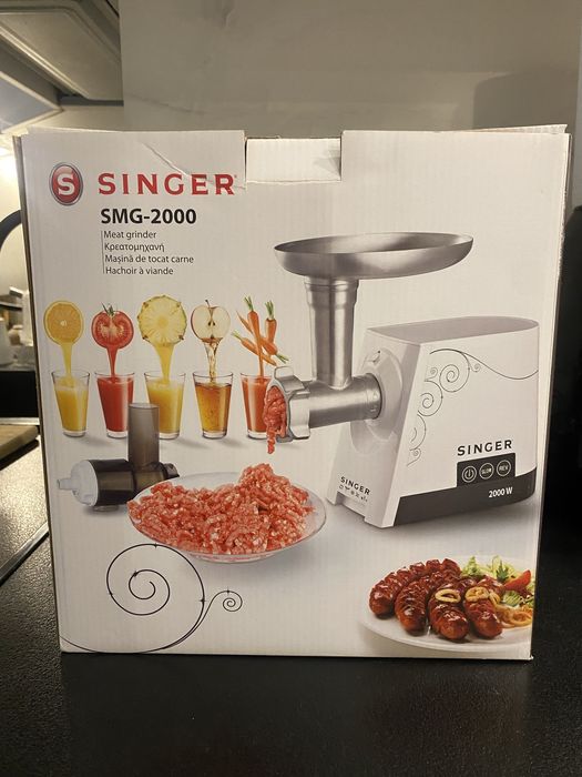 Masina de tocat carne Singer