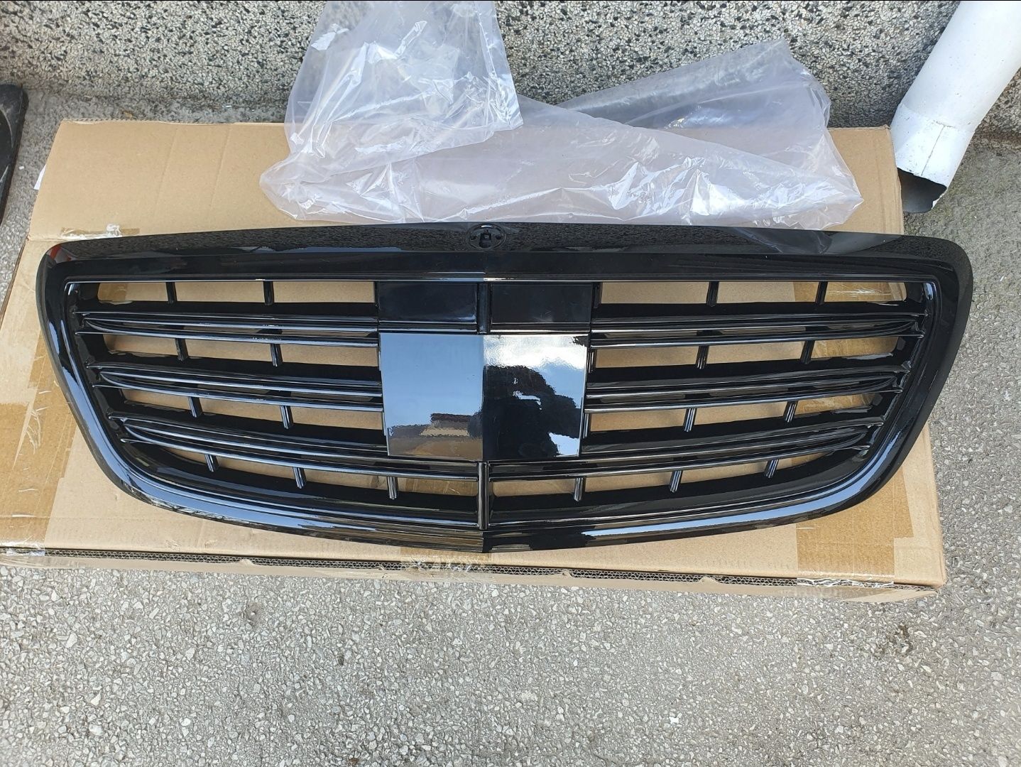 W222 решетка grill радиаторна решетка Mercedes S class AMG S63AMG face