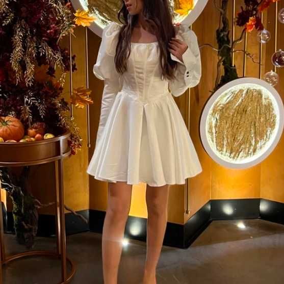 Новое свадебное платье (размер  S / 42-44)