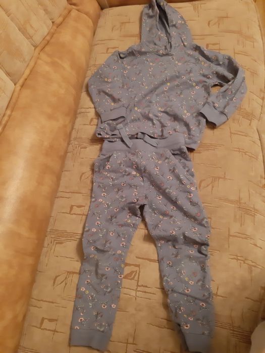 Treninguri, compleuri marimi 98/104 104/110