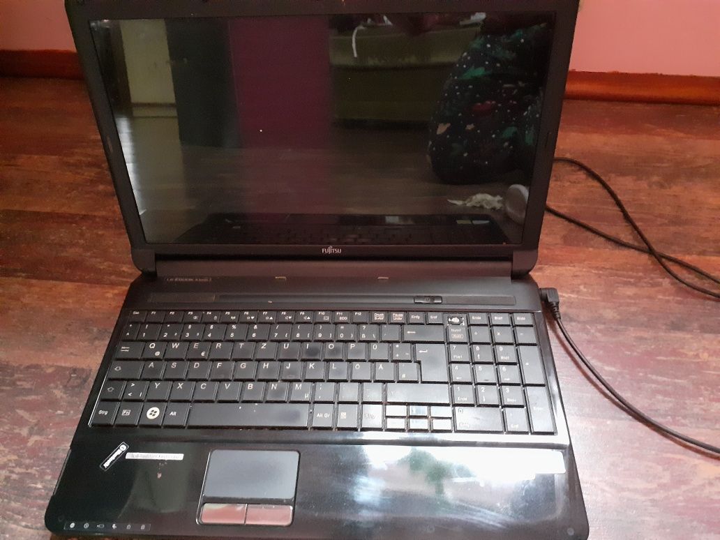 Laptop Fujitsu 15.6''Lifebook AH530