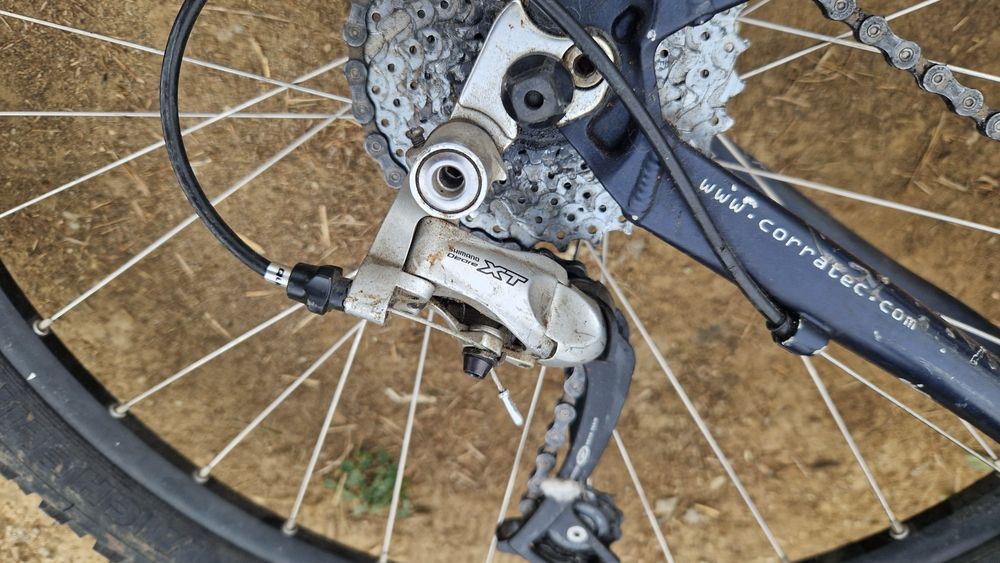 Mountain bike Corratec pe disc