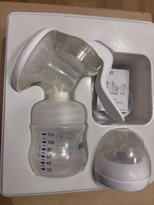 Pompa noua de san Philips Avent manuala
