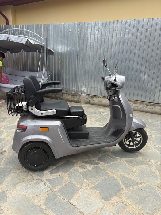 Triciclu electric
