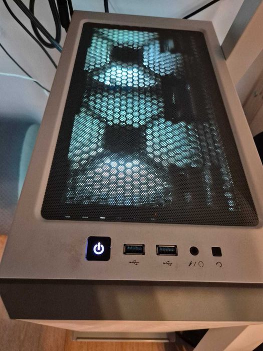 PC Gaming – RTX 3070 Ti, i5-11600K, 32GB RAM, Z590 Phantom Gaming 4