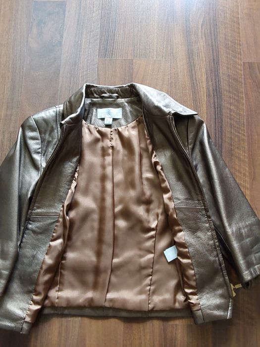 Кожено яке 38 номер