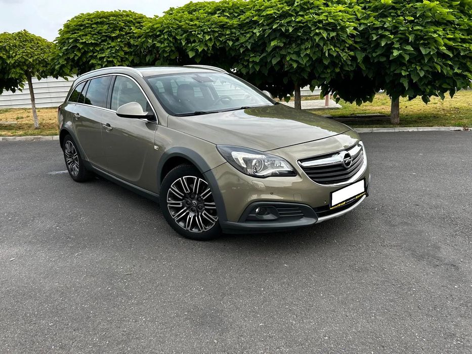 Opel Insignia Opel Insignia 2.0 4x4 Countri Tourer