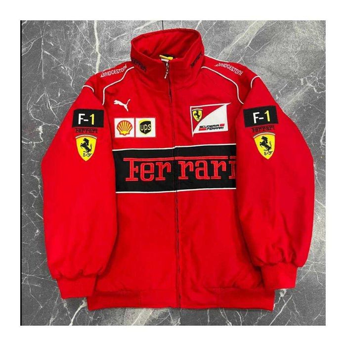 Игрушки и Одежда Formula 1