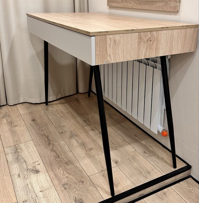 Стол с задвижками