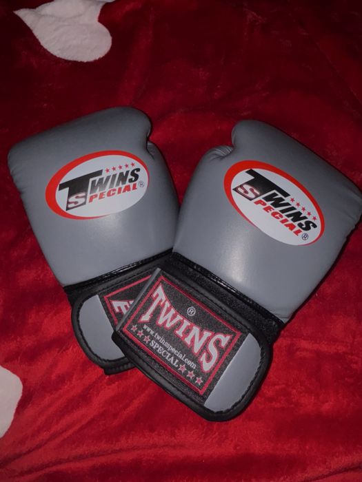 Manusi Special Twins 10oz