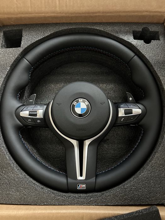 Спортен М5 волан Bmw F30/F31/F35 F32/F33/F36