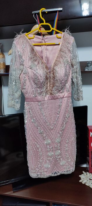 Vand Rochite,impecabile,marea ajoritate au o purtare