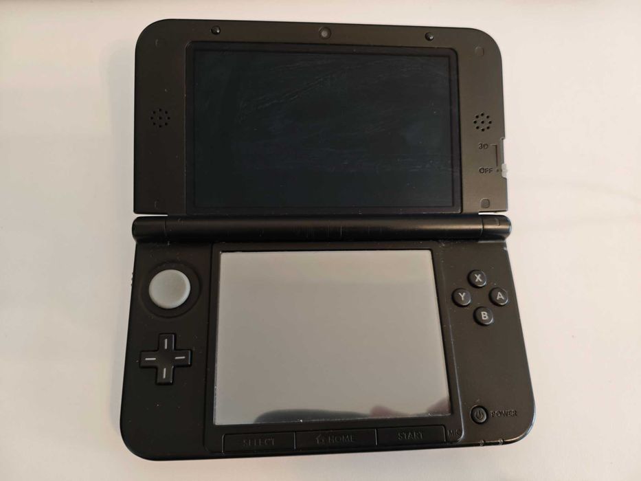 Nintendo 3DS XL Limited Edition Super Smash Bros