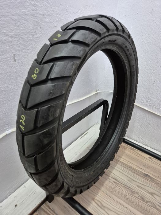 Anvelopa moto 120 80 18 Avon distanza
