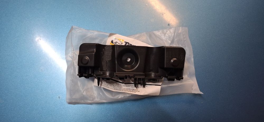 Части за Renault clio 5 2022г.