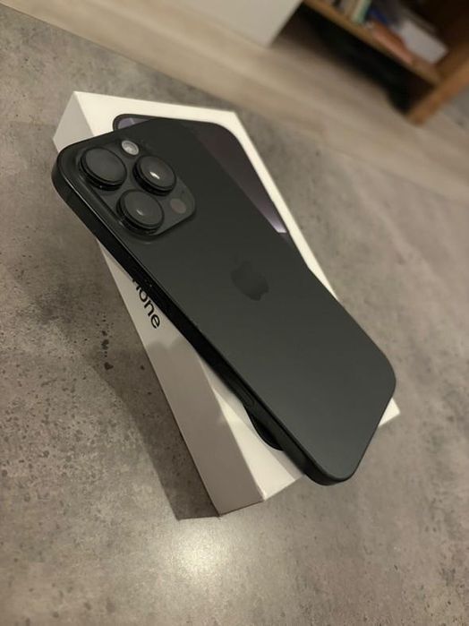 iPhone 16 pro 128gb