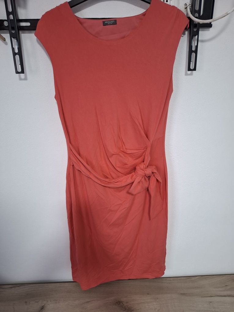 Rochie corai foarte comoda