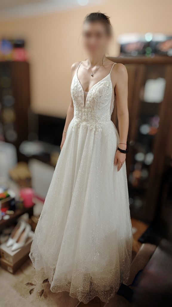 Булчинска рокля с шлейф Magic Bride