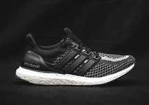 Adidas Ultra Boost - Черно и бяло, размер 41 1/3 (26 см)