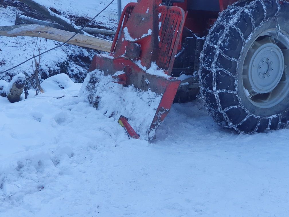 Tractor Massey Ferguson